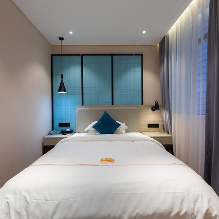 Warm Yes Business Hotel Kanton Exterior foto